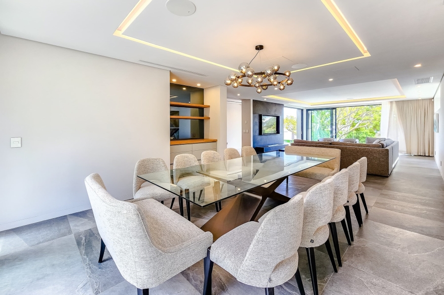 6 Bedroom Property for Sale in Camps Bay Western Cape